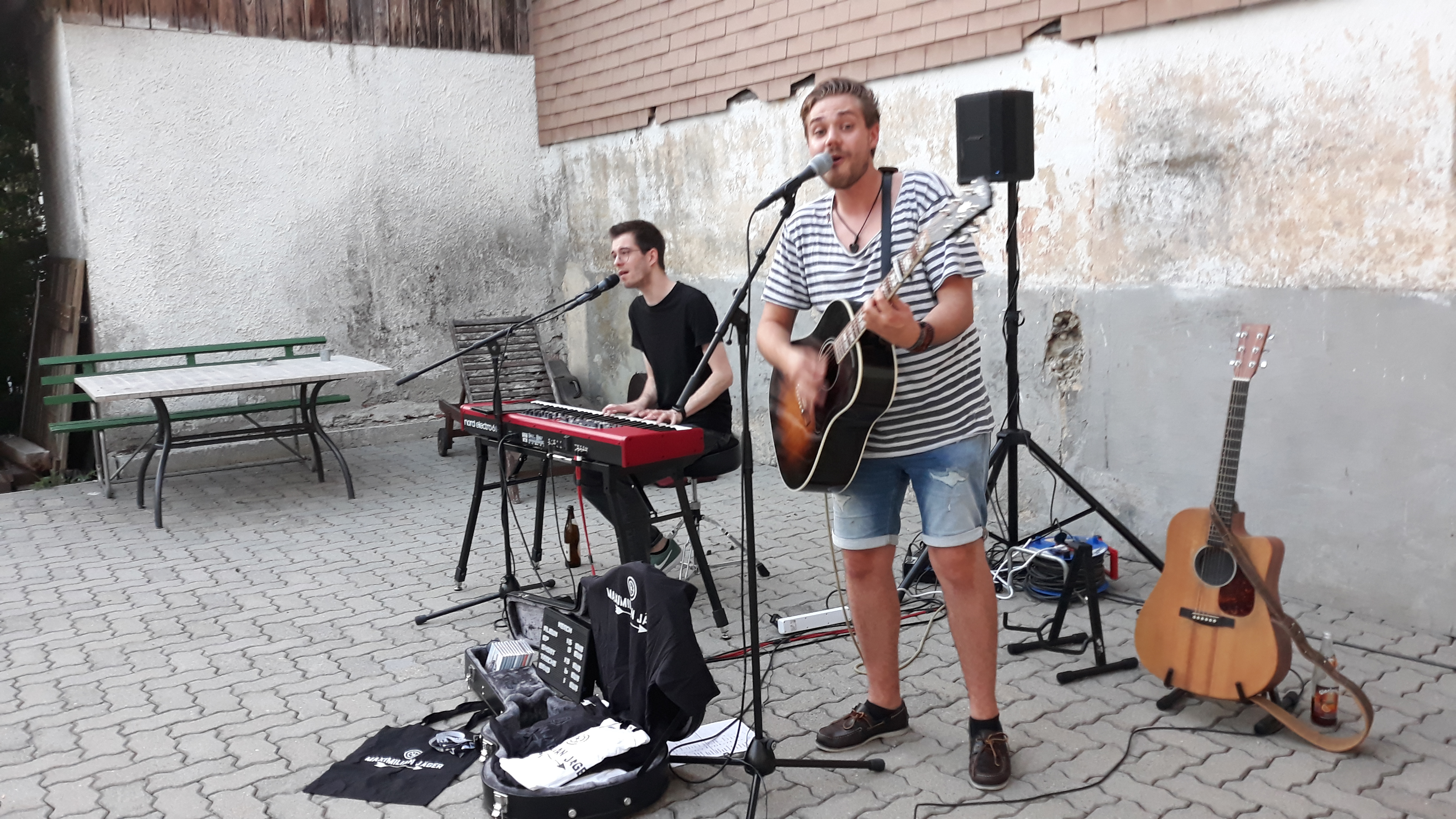 Maximilian Jäger und Holli